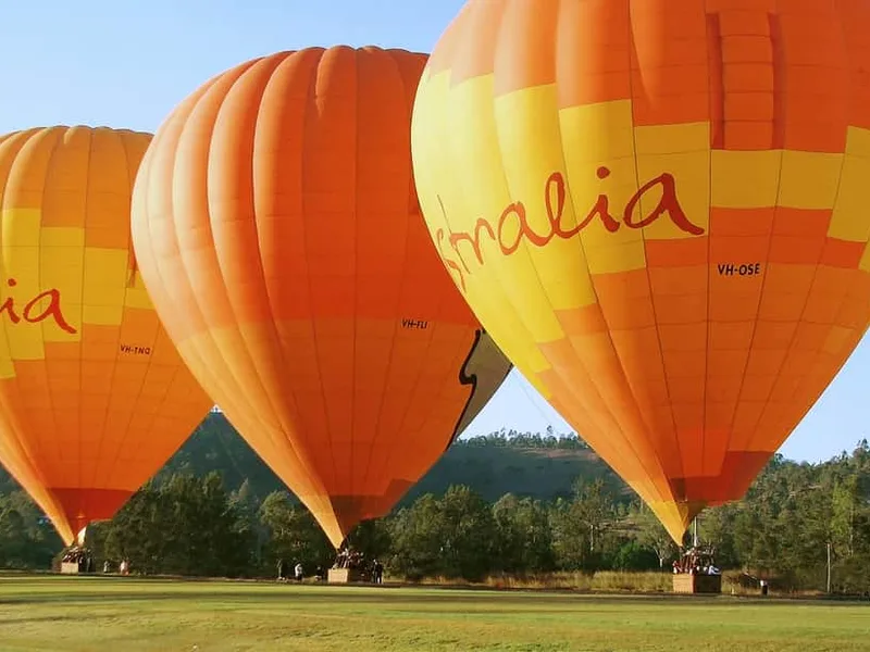 Hot air balloon rides in Brisbane