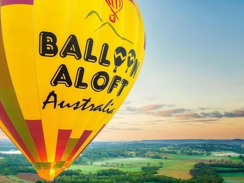 Camden Valley Sunrise Balloon Flight with Breakfast — hot air balloon ride in Camden Valley