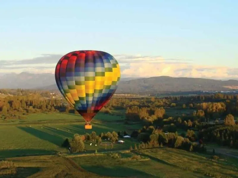 Snohomish Sunrise Balloon Ride with Panoramic Views — hot air balloon ride in Seattle